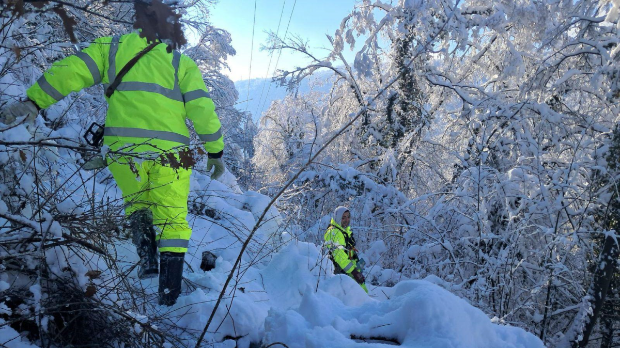 Србија под снегом, струја почела да стиже у Мајданпек и мионичка села 