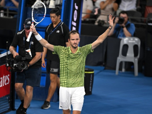 Медведев освојио први трофеј у години