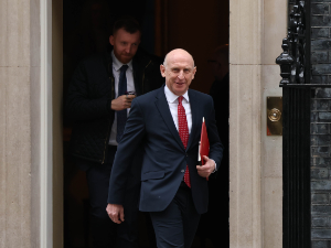 Зеленски: Након руских удара енергетска ситуација и даље тешка; Сијарто: Орбан препрека да се Мађарска увуче у рат