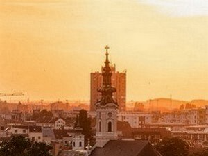 Јутарњи програм из три студија