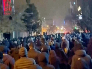 Протести у Ирану улазе у трећу недељу – више од 2.600 приведених, расте број жртава