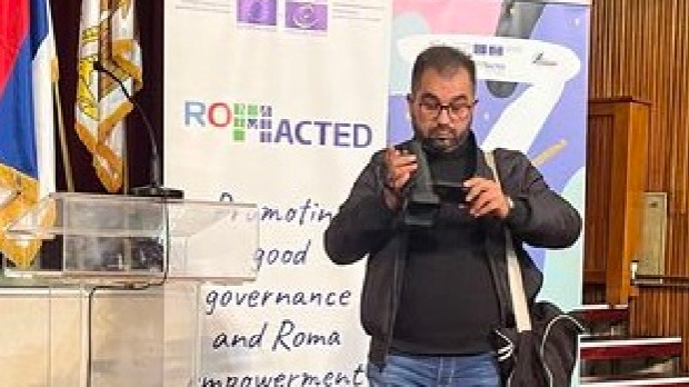 Romano Them: Живот без струје