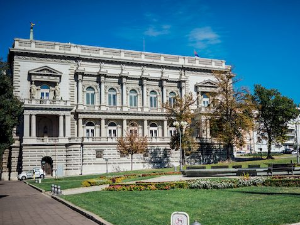 Дворови Београда: Дворови на Теразијама - Стари двор