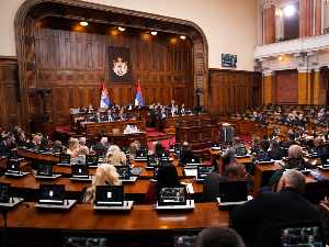 Наставак скупштинске расправе о 25 тачака дневног реда међу којима и сет правосудних закона