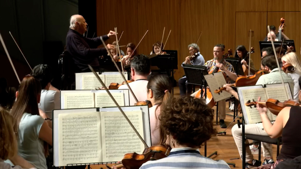 Београдска филхармонија обележава 90. рођендан Зубина Мехте концертима у Мумбају