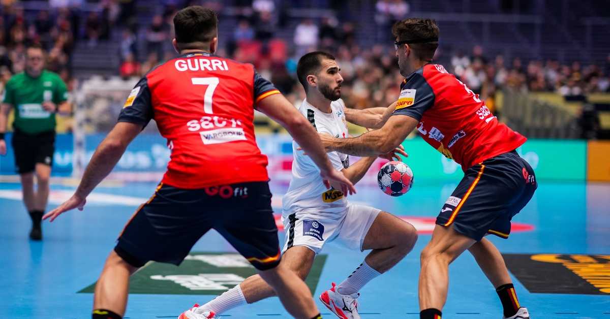 Шпанија ближа тријумфу, Србија јури изједначење