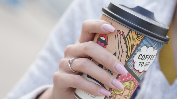 Кафа или напитак са микропластиком – од чега су картонске чаше