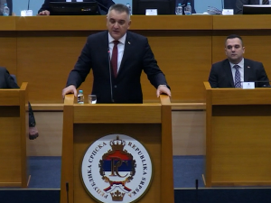 Више од реконструкције - у Бањалуци у неколико сати оставка једне и избор нове Владе РС, мандатар исти 