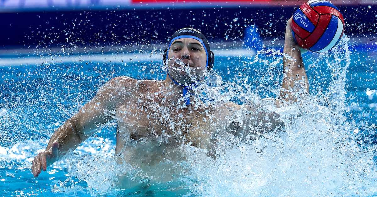 Глушац брани као хоботница, Србија преокренула против Мађарске и води на полувремену