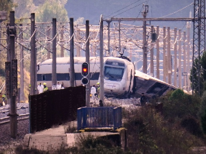 Санчез прогласио тродневну жалост због трагедије у Кордоби, синдикат машиновођа упозоравао на стање пруга 