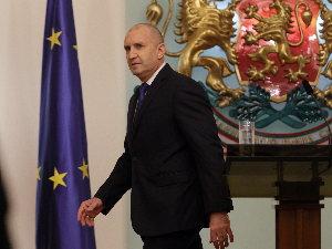 Председник Бугарске Румен Радев поднео оставку