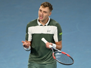 Међедовићеве неизнуђене грешке послале Де Минора у треће коло