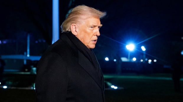 Драма изнад Атлантика током лета председника Доналда Трампа