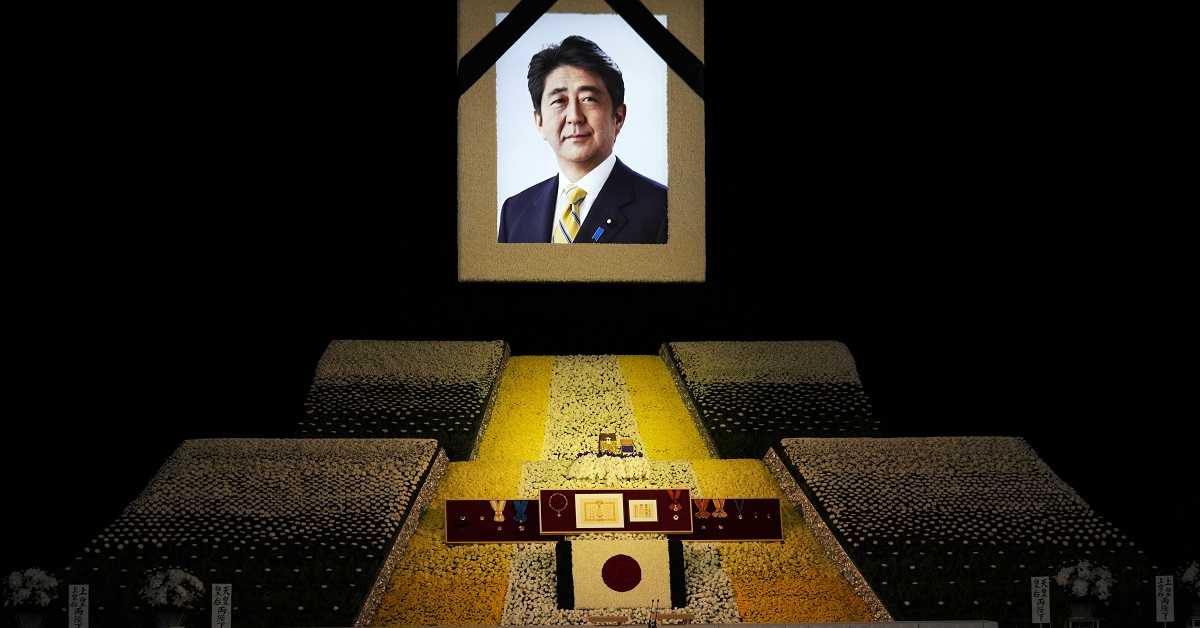 Атентатор на бившег јапанског премијера Абеа осуђен на доживотну робију