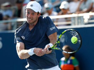 Ботик ван де Зандсхулп заказао дуел са Ђоковићем