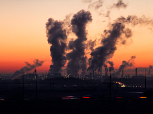 Половина светске емисије угљен-диоксида долази од само 32 компаније 