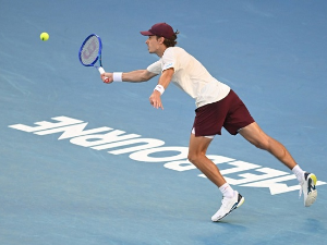 Де Минор убедљив против Тијафоа у Мелбурну