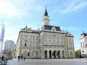 Европарламентарац Пребилич у Новом Саду са активистима оптуженим за рушење уставног поретка 