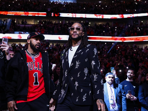 Ружа која никада неће увенути - Чикаго у емотивној вечери повукао дрес Дерика Роуза