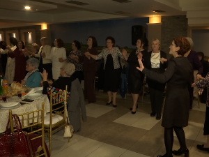 Хуманитарни бал у Александровцу 