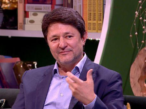 Породичне приче: Како да будемо бољи родитељи у Новој години