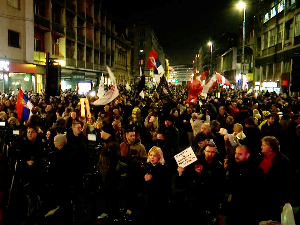 Протест студената у блокади  "У знању је моћ" испред Ректората у Београду