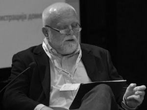 Слушајте „Пут у речи" и размишљајте о језику