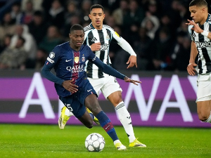 Победа значила осмину финала, реми оставио ПСЖ и Њукасл без директног пласмана и послао их у плеј-оф