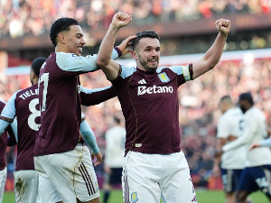 Астон вила изједначила клупски рекорд и лако савладала Миленковићев Нотингем