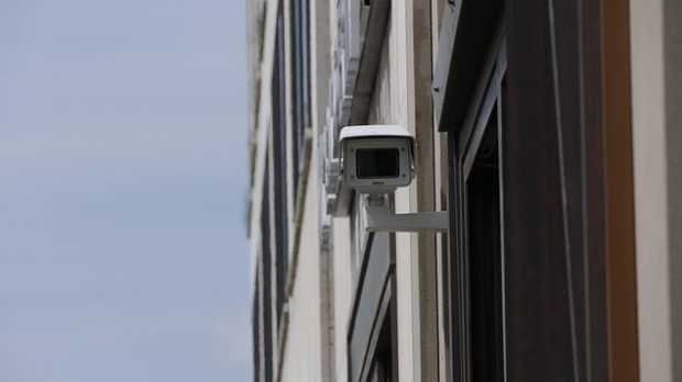 Надзорне камере у Србији – питање безбедности или задирање у приватност