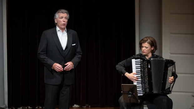 Век хармонике – Реситал Томаса Хемпсона и Ксеније Сидорове, I део