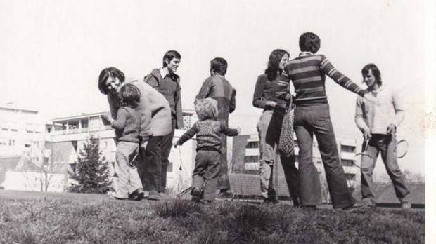 Трибина младих - 50 година касније: Група Код и група 3 на трибини младих, 4 еп. (R)