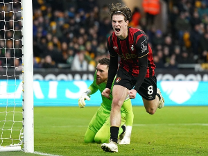 Борнмут четири кола без пораза, Арсеналов 