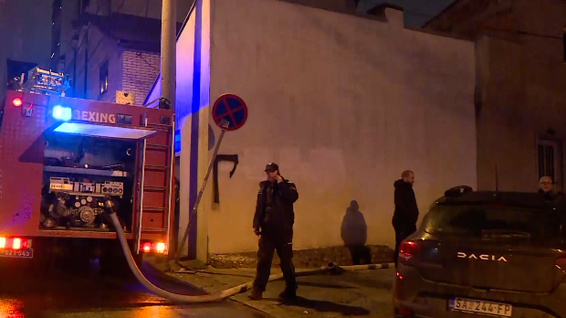 Пожар у напуштеној згради на Звездари, нема повређених Kép