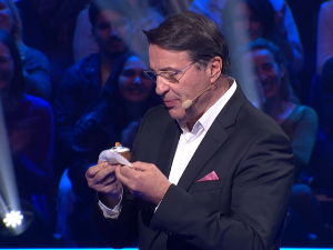 Колачи, узбуђење и милиони: све што једна празнична Суперпотера мора да има