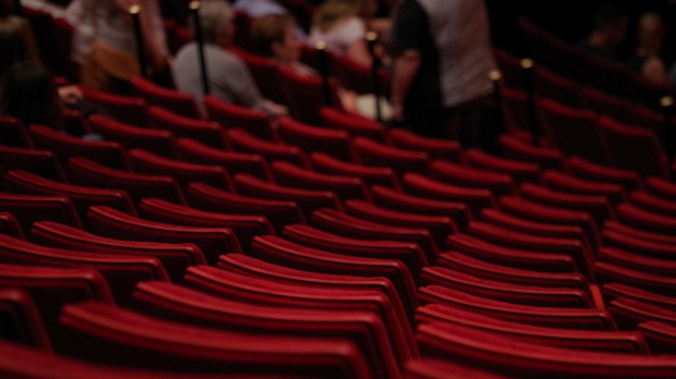 Драмски програм: Ања Суша: Мага Магазиновић, прва балерина српска