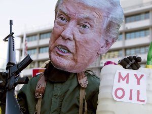 Након акције у Венецуели, Трамп наставља да прети другим државама; Мадуро и њeгова супруга данас пред судом