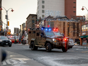 Након акције у Венецуели, Трамп наставља да прети другим државама; Мадуро и њeгова супруга стигли у зграду суда