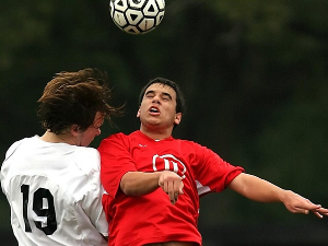 Од боксерске деменције до фудбала: како поновљени ударци главом оштећују мозак спортиста