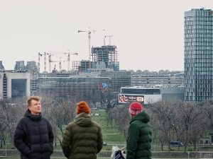 Претежно облачно, понегде снег – највиша дневна температура 3 степена