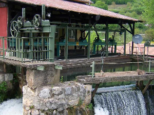 Јутарњи програм из три студија