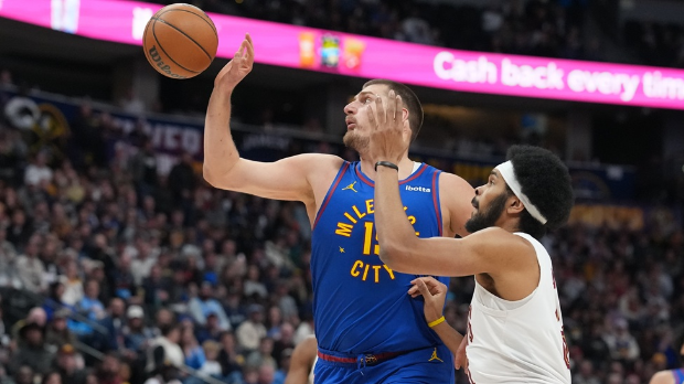 Јокићево вече без тимске награде – Кливленд срушио Денвер у финишу