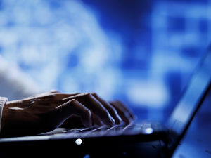 Братина: Неопходна је сајбер безбедност у школама; Скупштина да изабере Савет РЕМ-а, без преговора