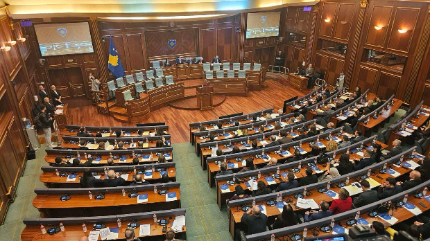 Конституисан нови сазив скупштине у Приштини, Курти предложио састав владе Kép