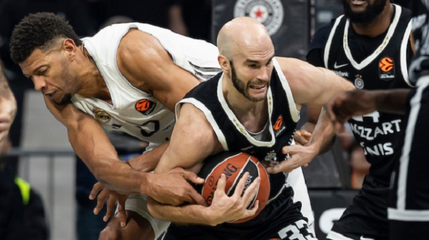 Реал преживео 