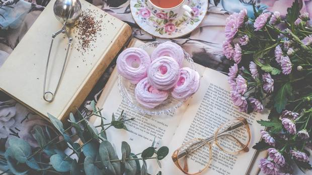 Читач: Мира Марћинов, Ан Сер