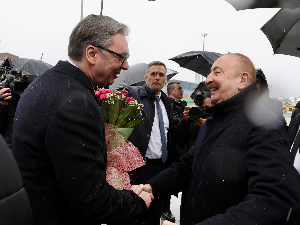  Председник Алијев стигао у посету Србији, дочекао га Вучић