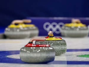Метле, лед и шкотски гранит: шта карлинг чини јединственим олимпијским спортом