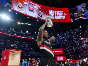 Лилард без одигране утакмице освојио такмичење у брзом шутирању тројки