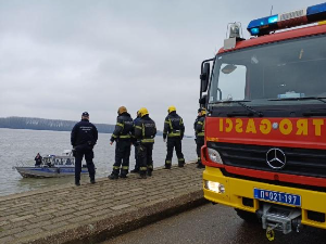 Аутомобил слетео у реку код Аде Хује, возач успео да се спасе